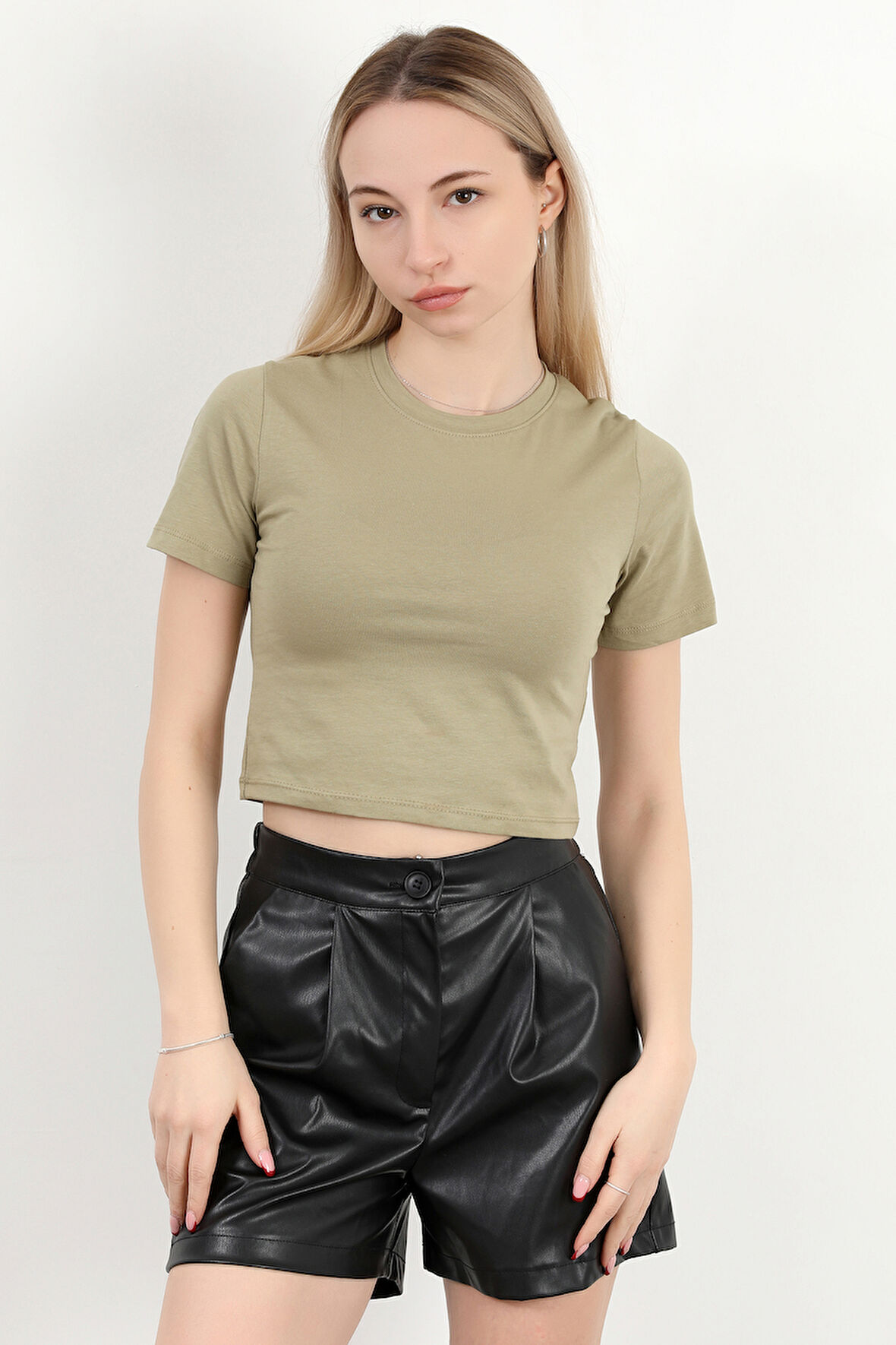 Kadın Bisiklet Yaka Kolu Bedende Basic T-Shirt Haki - 925063