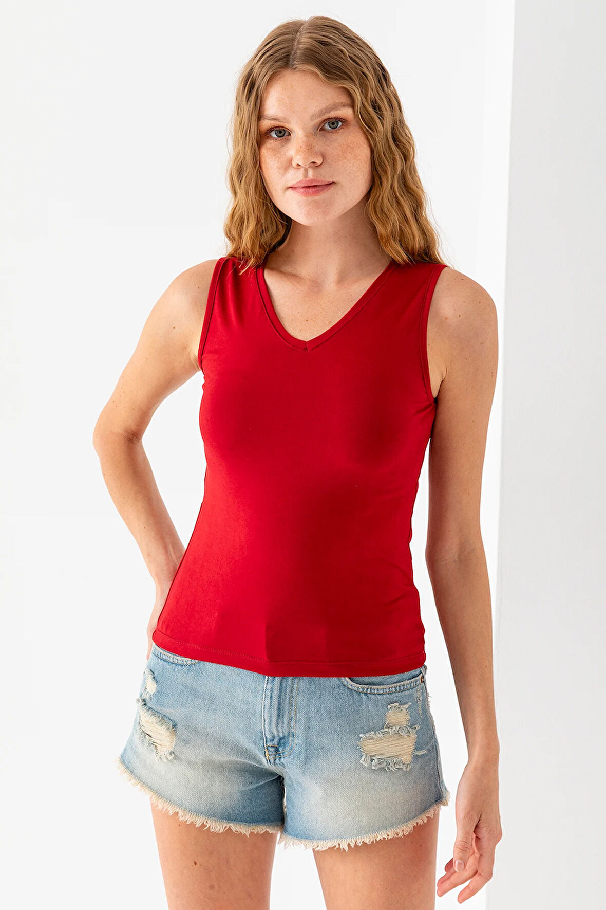 Kadın Ön Arka V Yaka Kolsuz Basic Bluz Kırmızı - 925083