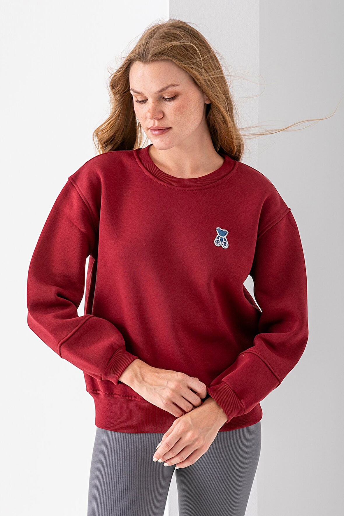 Kadın Bisiklet Yaka Taşlı Ayıcık Nakışlı 3İp Sweatshirt Bordo - 2625