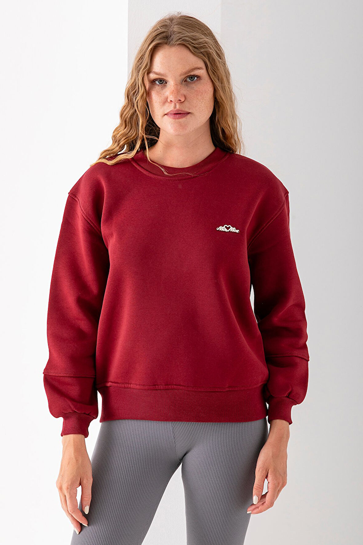 Kadın Bisiklet Yaka Miu Miu Aksesuarlı 3İp Sweatshirt Bordo - 2627