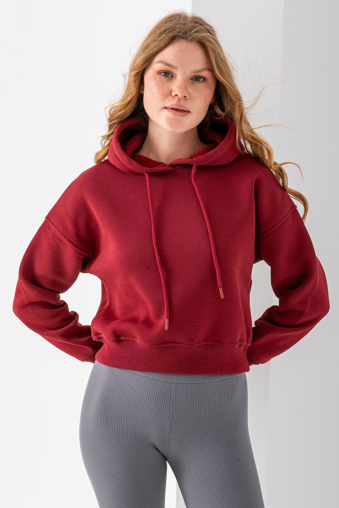 Kadın Kapüşonlu 3İp Şardonlu Crop Sweatshirt Bordo - 2612
