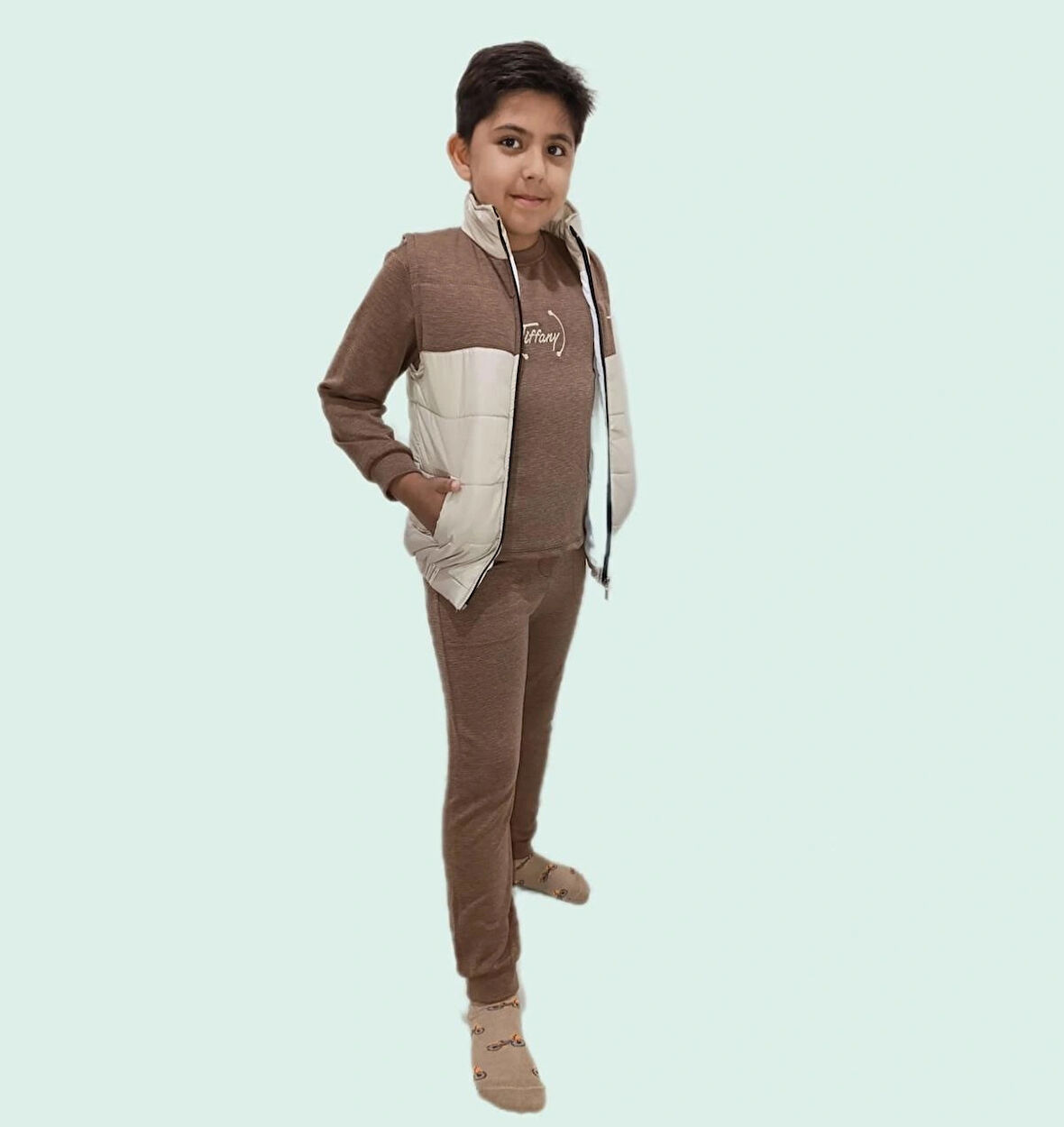 kapitone yelekli 3 lü eşofman takımı