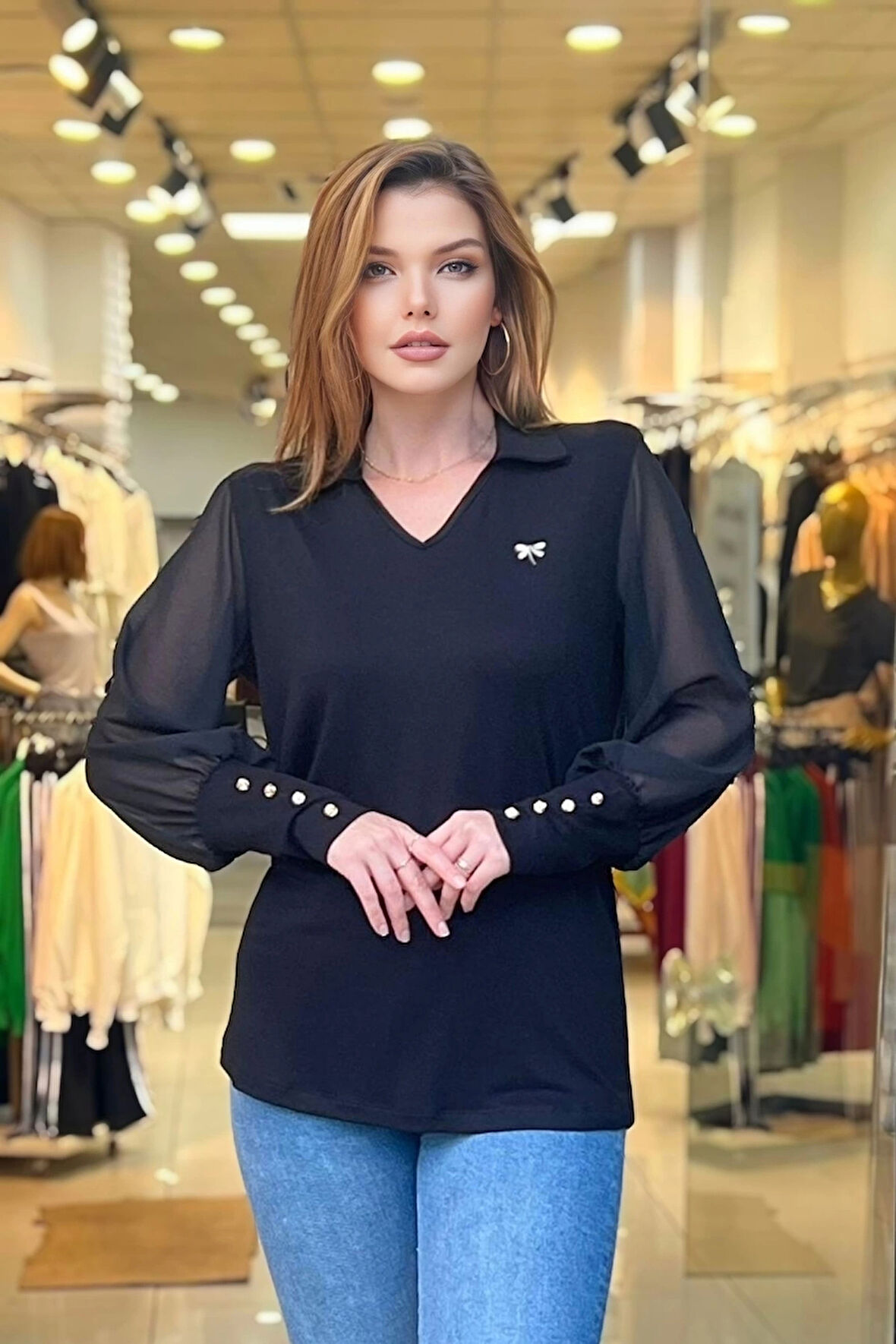 Kolları Şifon Düğme Detaylı Bluz