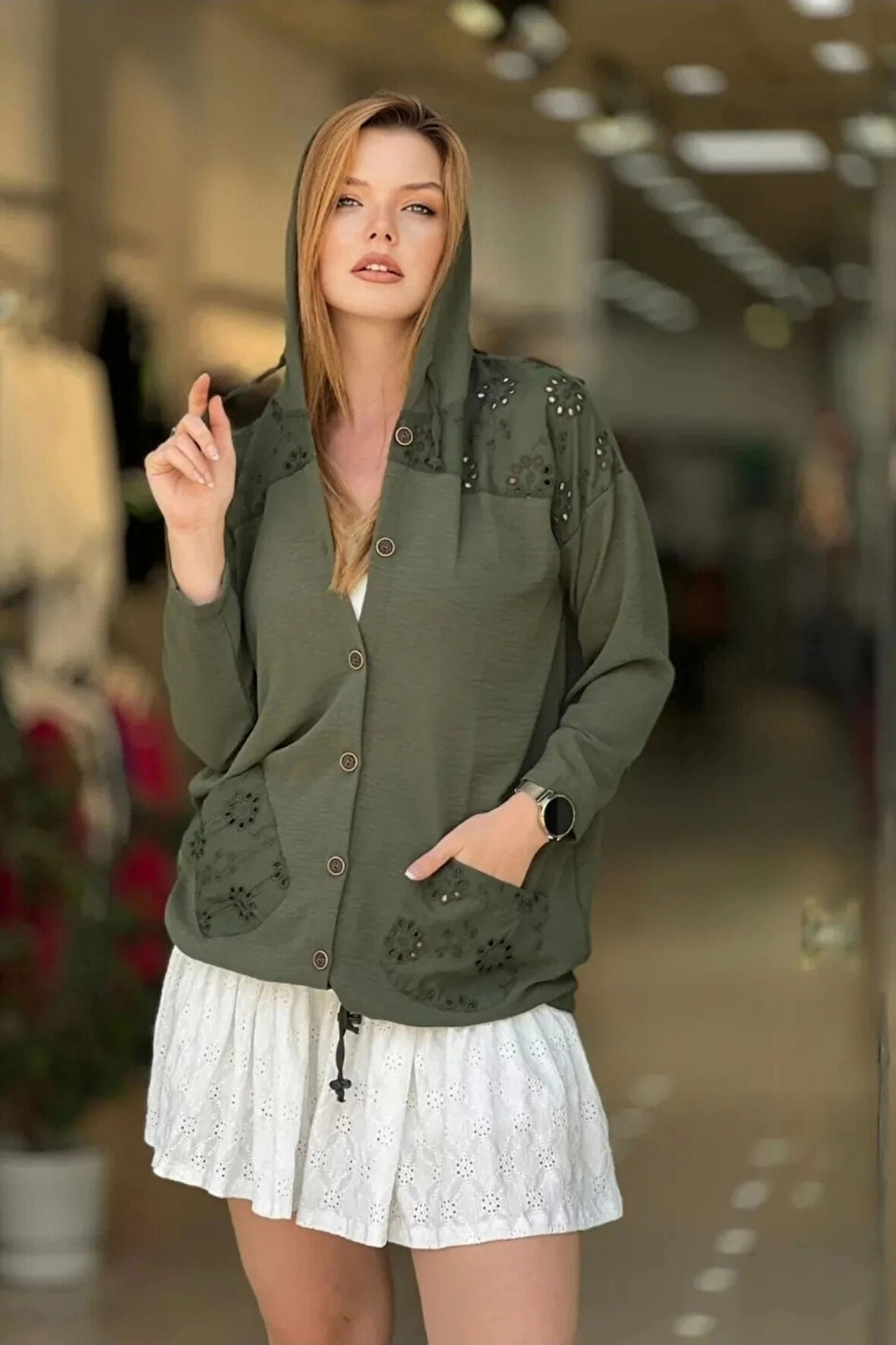 Kapüşonlu Fisto Detaylı Ceket