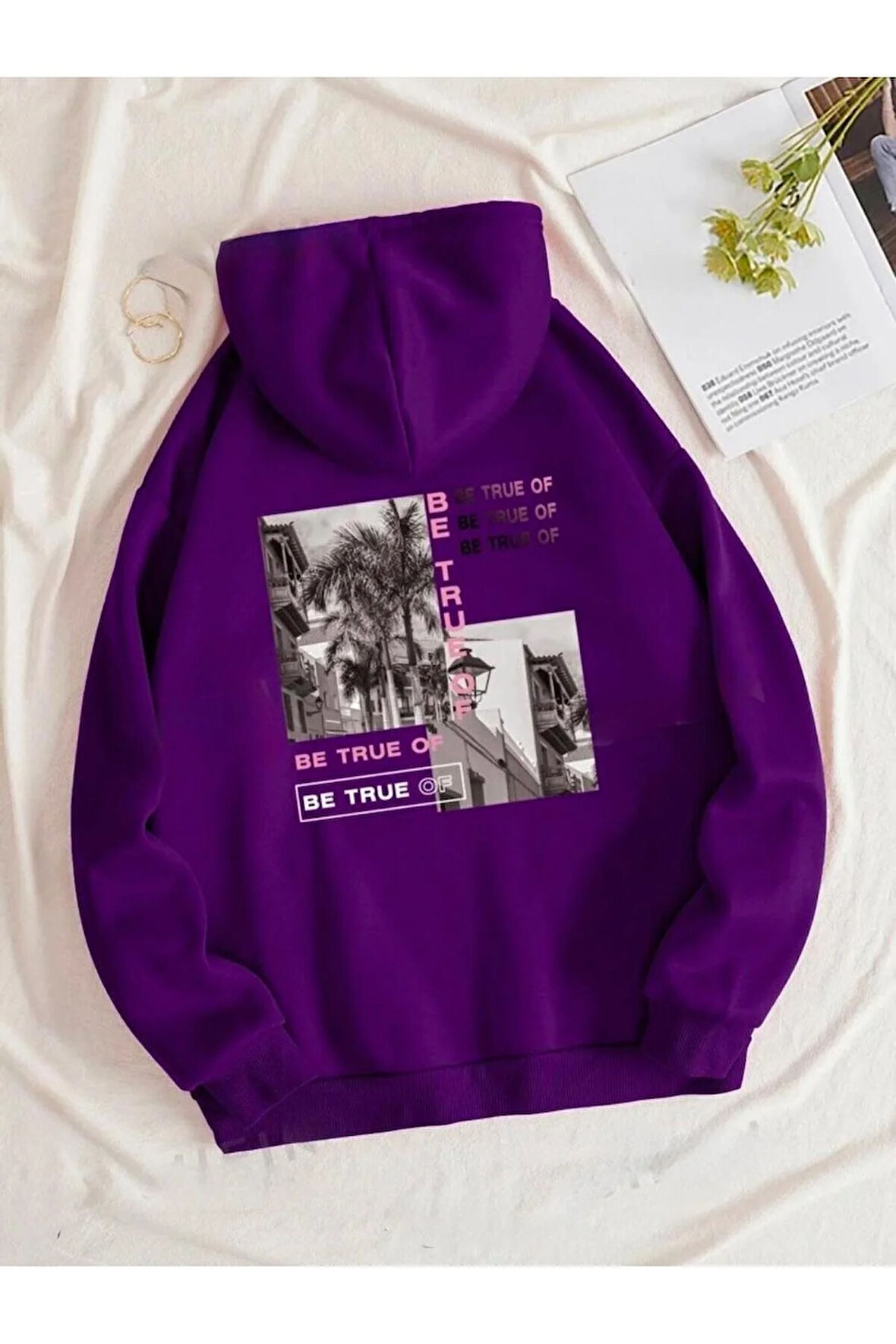 Be True Arka Baskılı kapüşonlu Cepli Sweatshirt