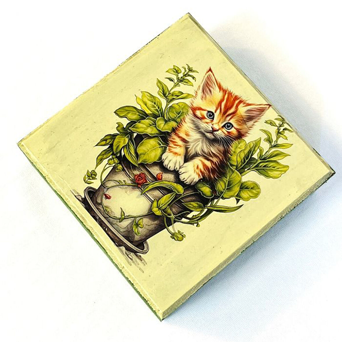 Uretti - Hülya 6683 3858 El Yapımı Nostaljik Retro Kedi Baskılı Kare Ahşap Dekoratif Saklama / Takı Kutusu - Yeşil