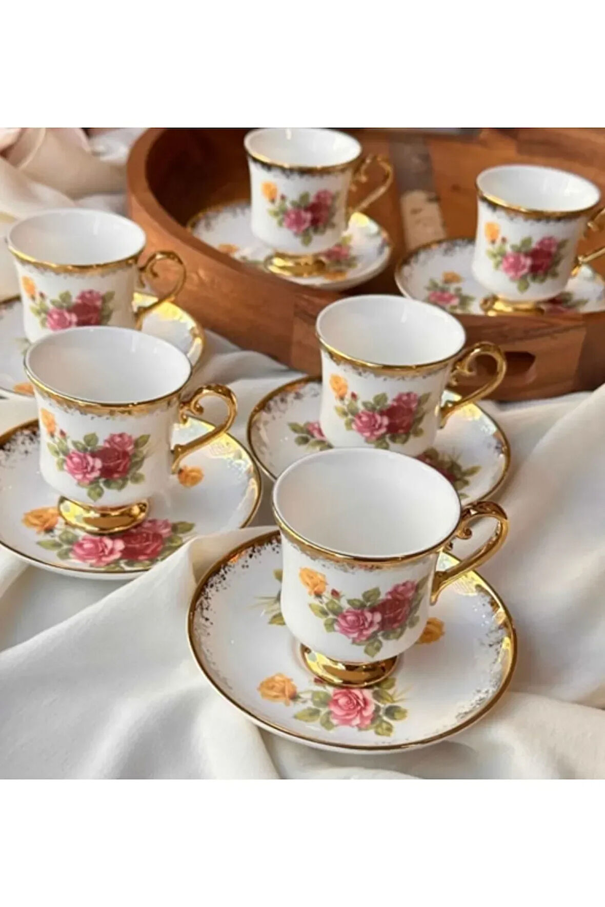 Evimsahane Owen Çiçekli 6 Kişilik Ayaklı Kahve Fincan Takımı