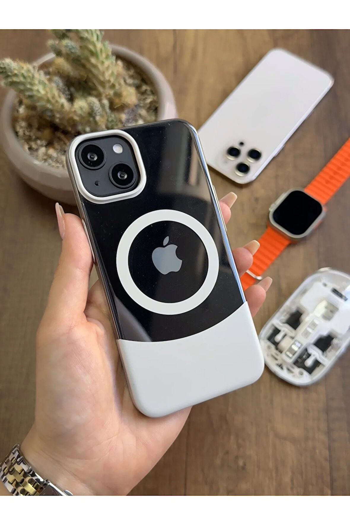 iPhone 13/14 Magsafe Uyumlu Mika Sararmaz Kılıf SooCase720
