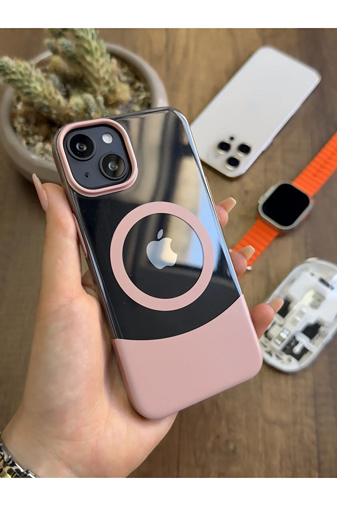 iPhone 13/14 Magsafe Uyumlu Mika Sararmaz Kılıf SooCase720