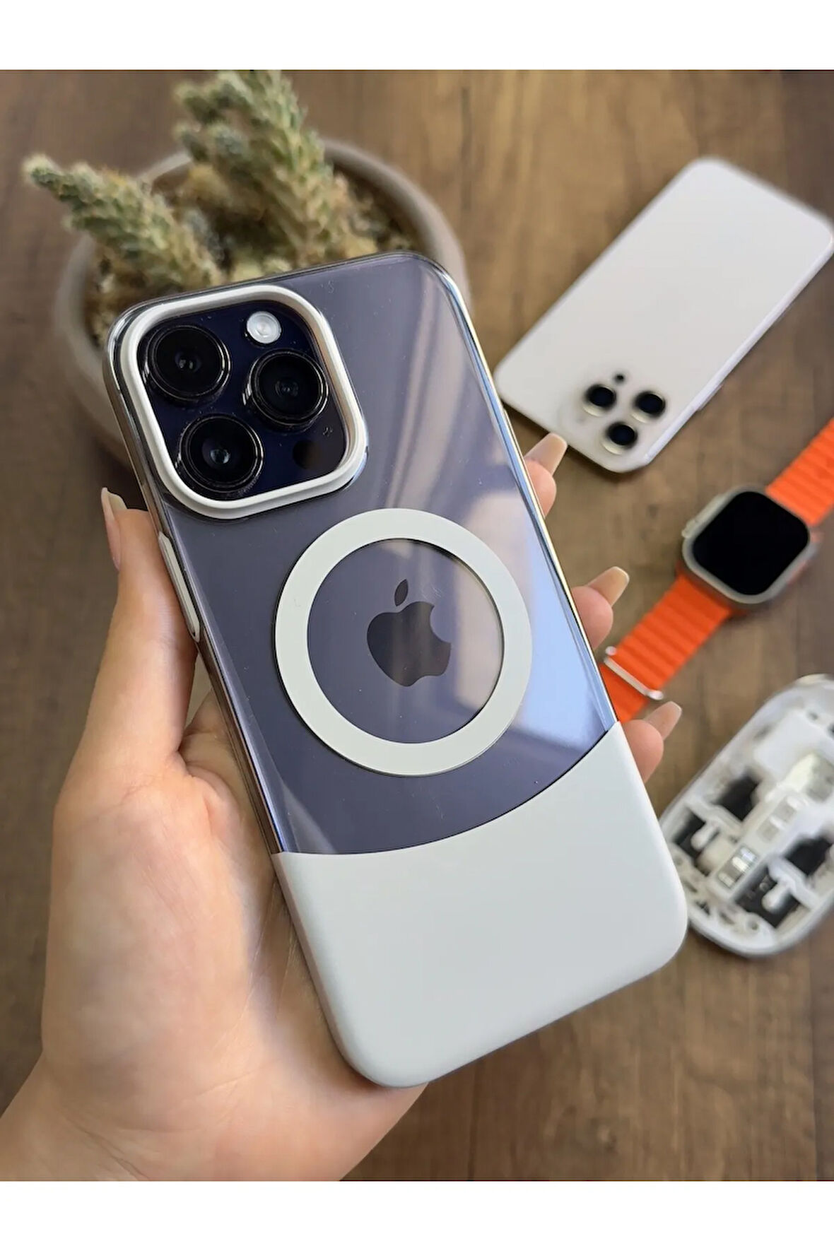 iPhone 14 Pro Max Magsafe Uyumlu Mika Sararmaz Kılıf SooCase720