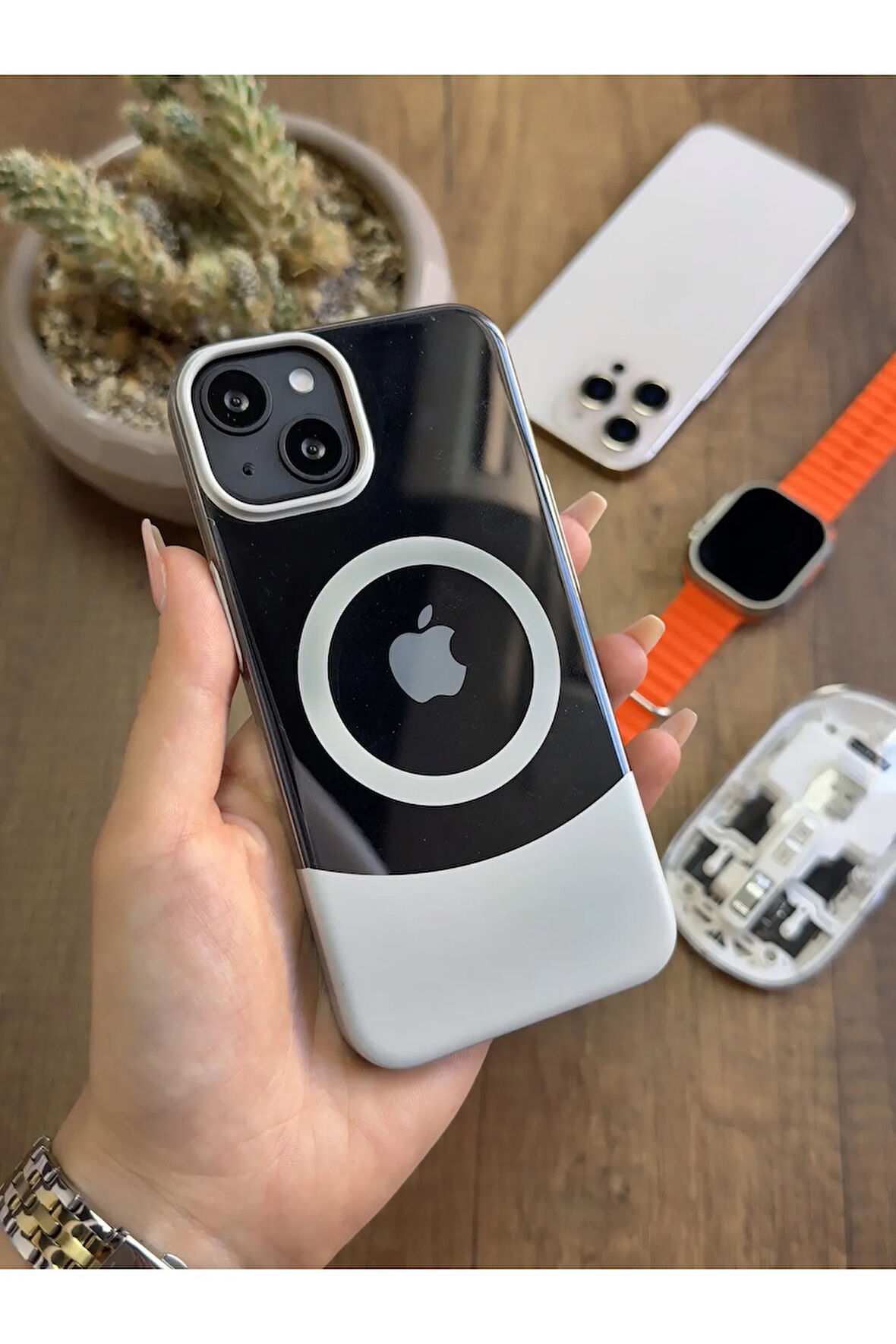 iPhone 15 Magsafe Uyumlu Mika Sararmaz Kılıf SooCase720