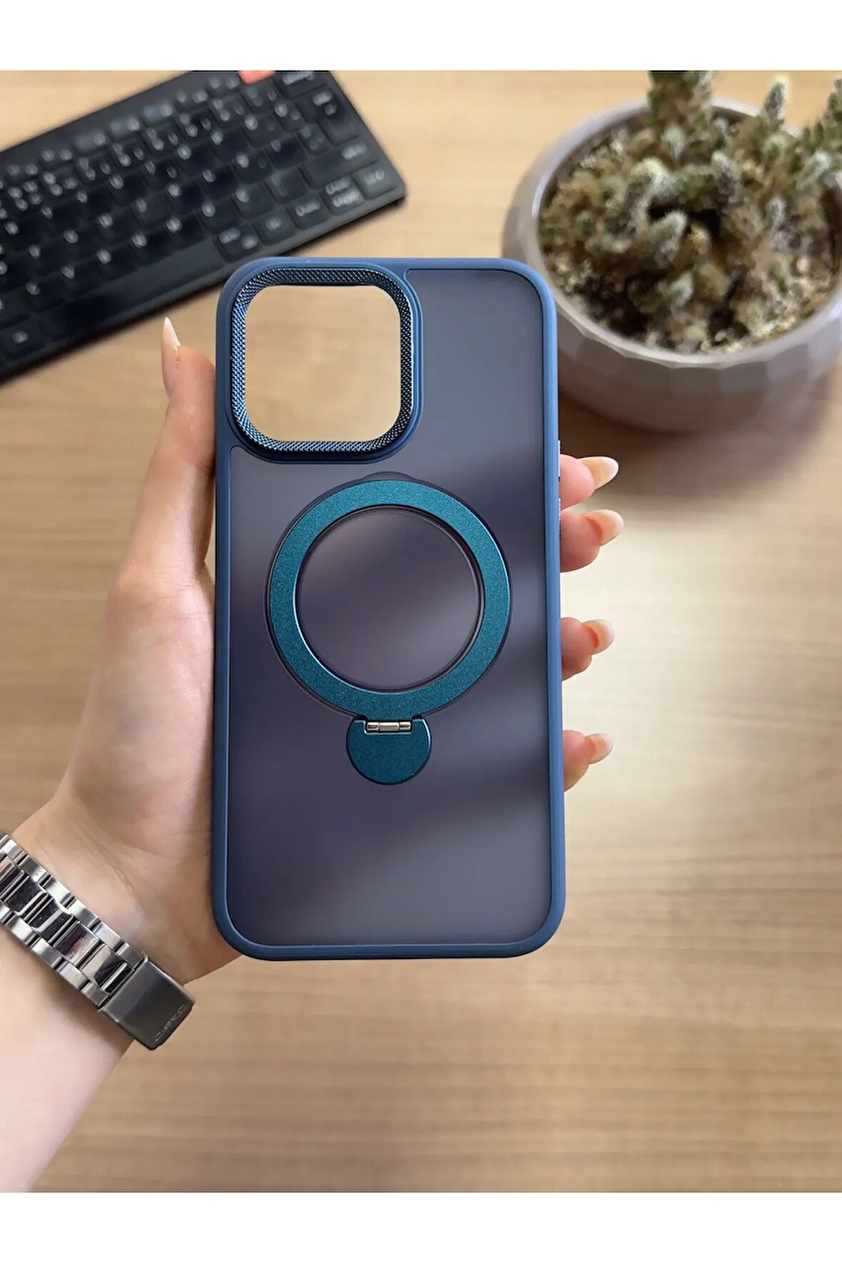 iPhone 13 Pro Max Standlı Ve MagSafe Kılıf Soocase622