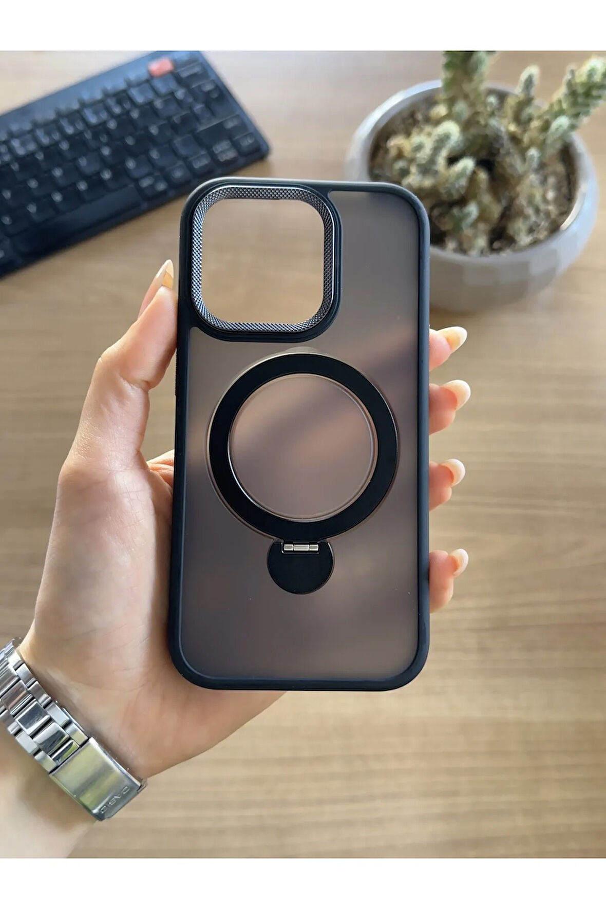 iPhone 15Pro Standlı Ve MagSafe Kılıf Soocase622