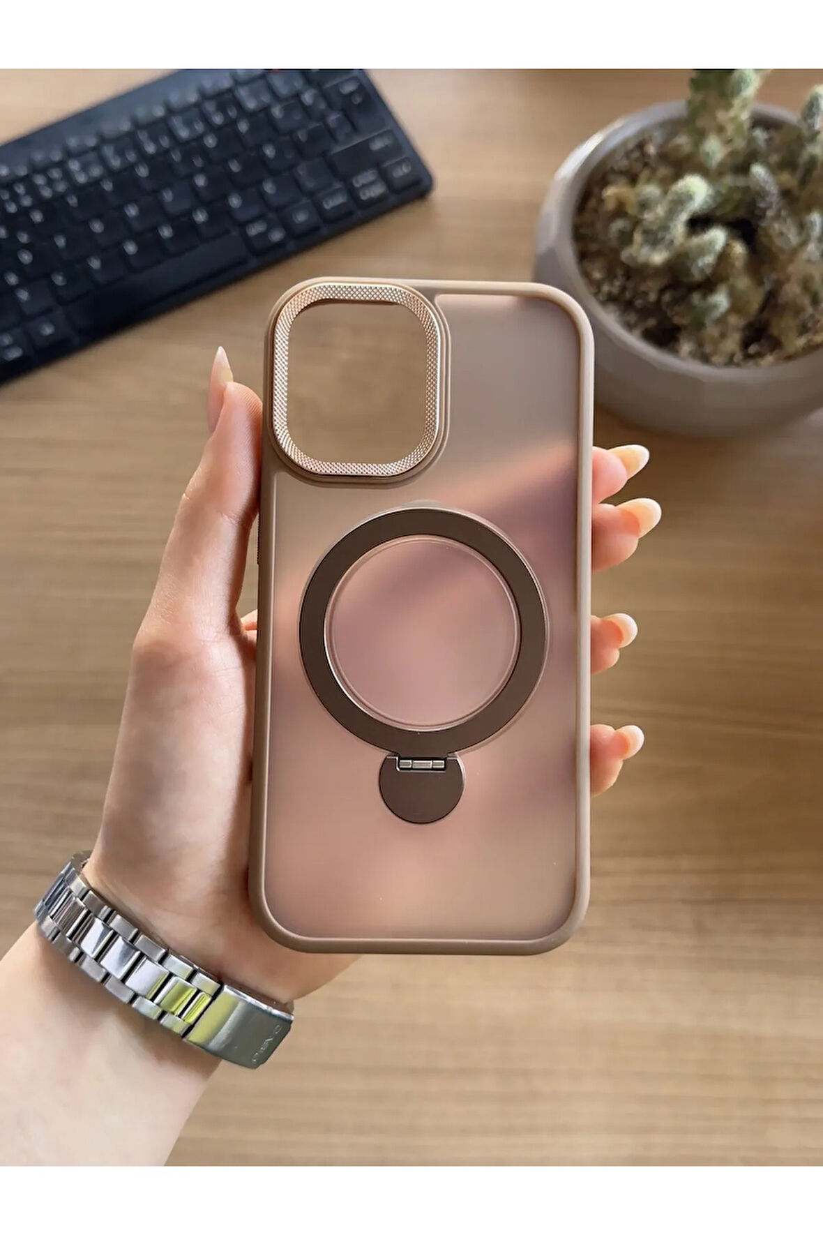 iPhone 16 Pro Standlı Ve MagSafe Kılıf Soocase622