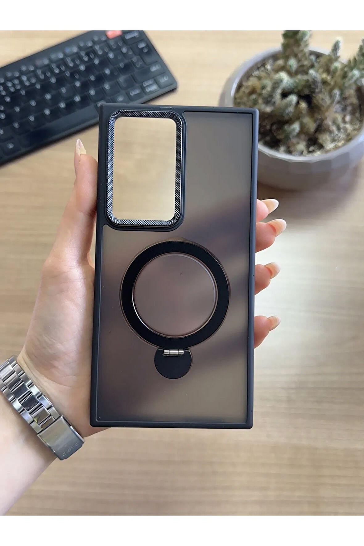 Samsung S24 Ultra Standlı Ve MagSafe Kılıf Soocase622