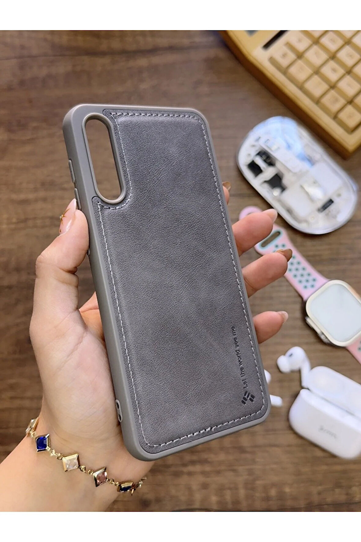 Samsung Galaxy A50 Uyumlu Premium Deri Dokulu Darbelere Karşı Dayanıklı Nazal Silikon Kılıf