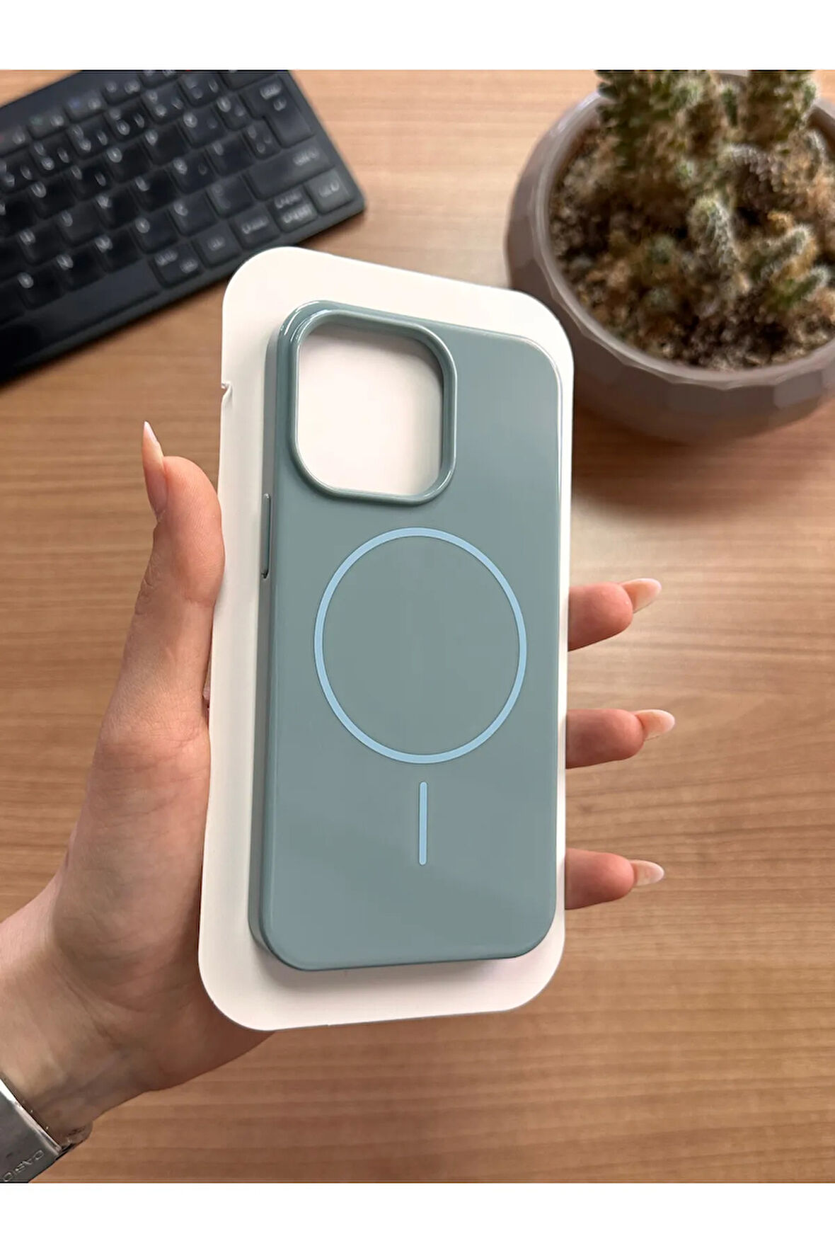 iPhone 14 Pro Animasyonlu Stylus Silikon Kılıf