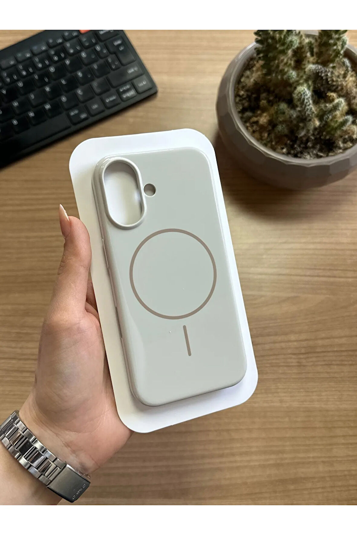 iPhone 16 Animasyonlu Stylus Silikon Kılıf