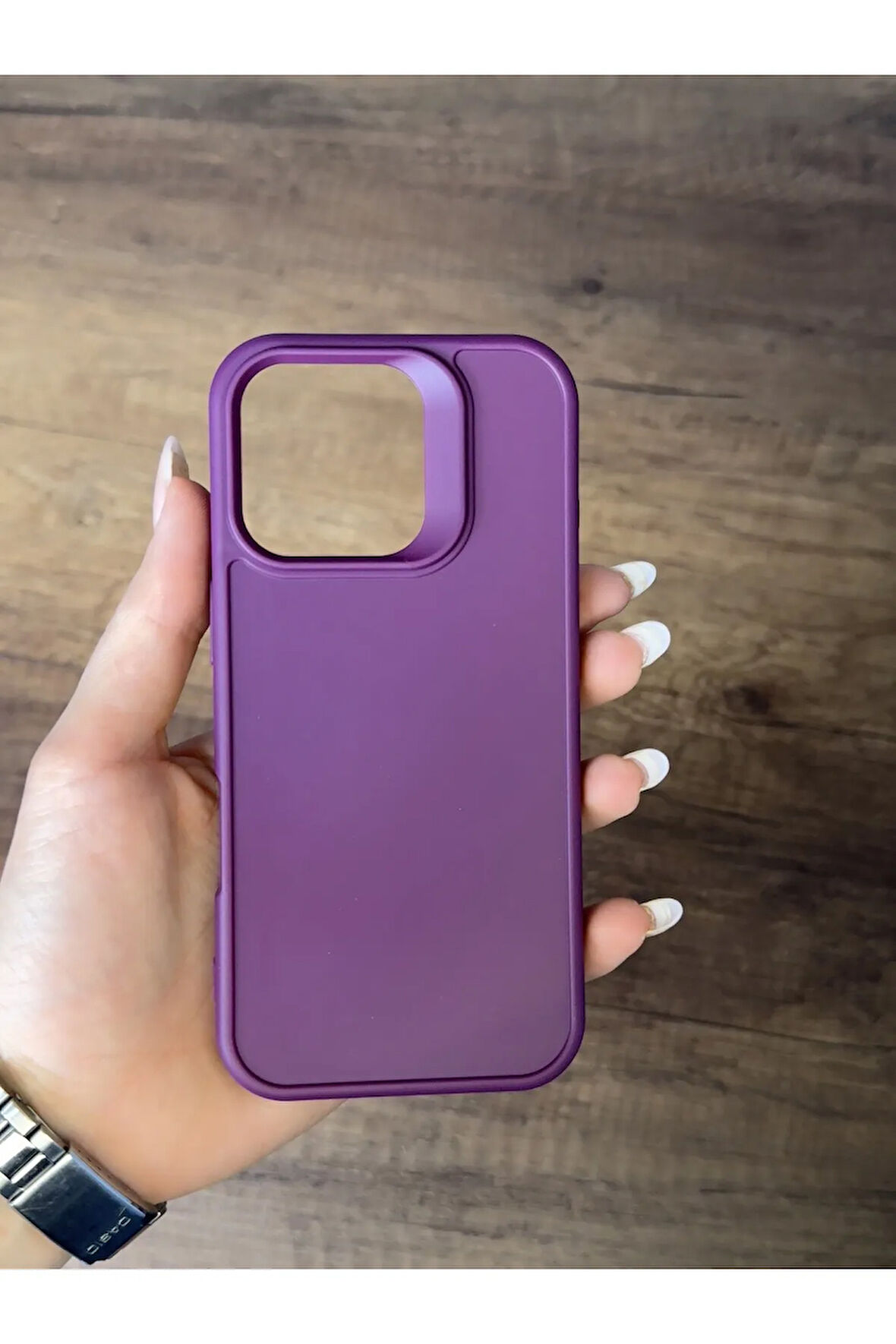 İPhone 16 Pro Silikon Kılıf XFab