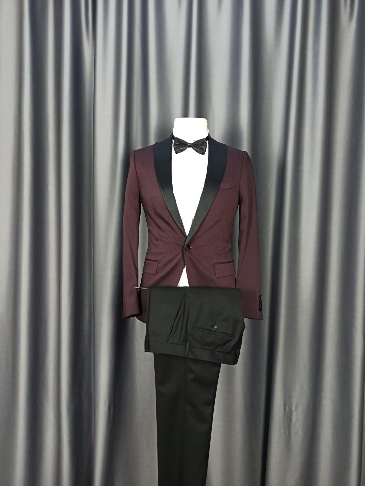 Baklava Desen Kırlangıç Yaka Tek Düğme Damatlık