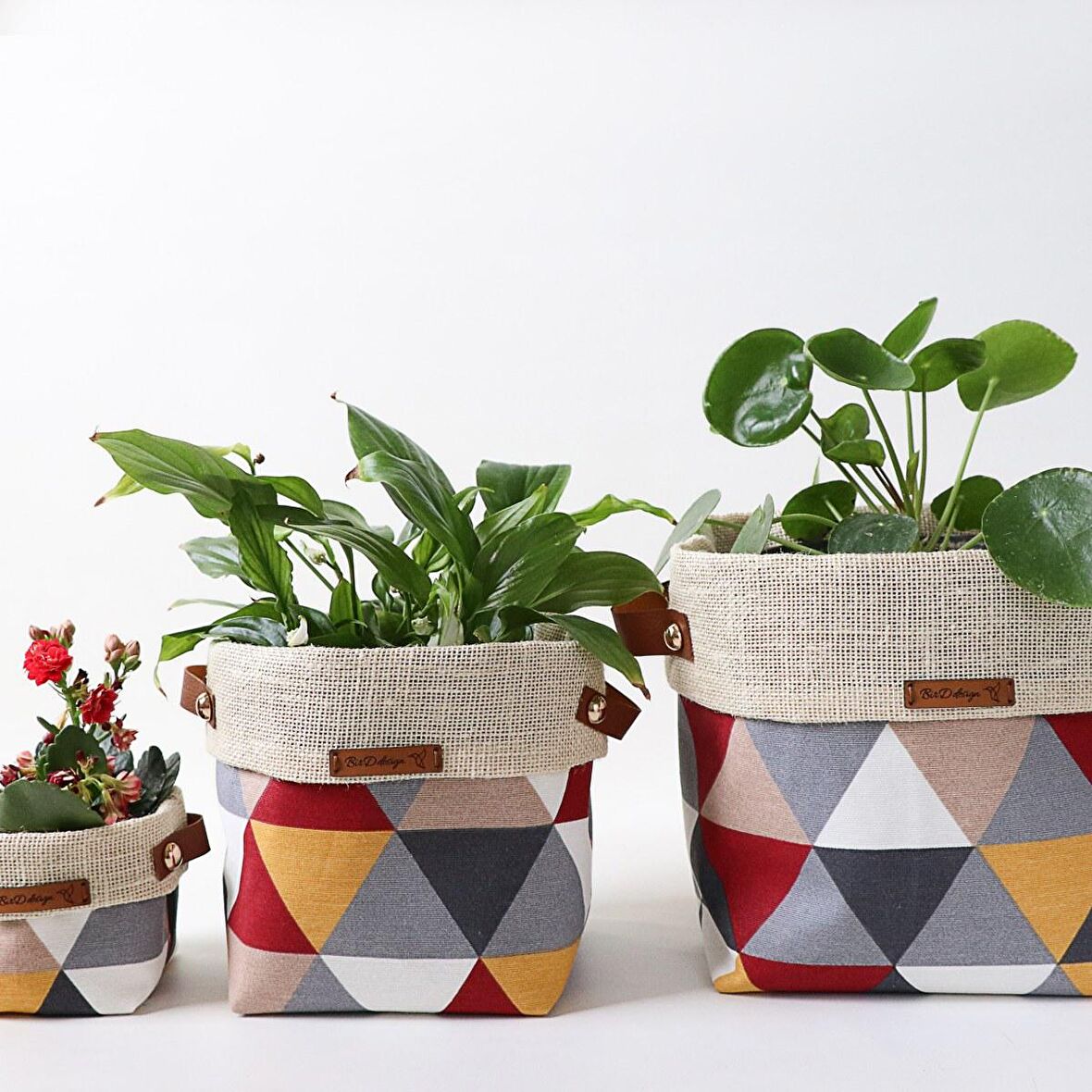 Retrolove Serisi Triangles-Red 3lü Kumaş Organizer&Saksı Kılıfı Seti
