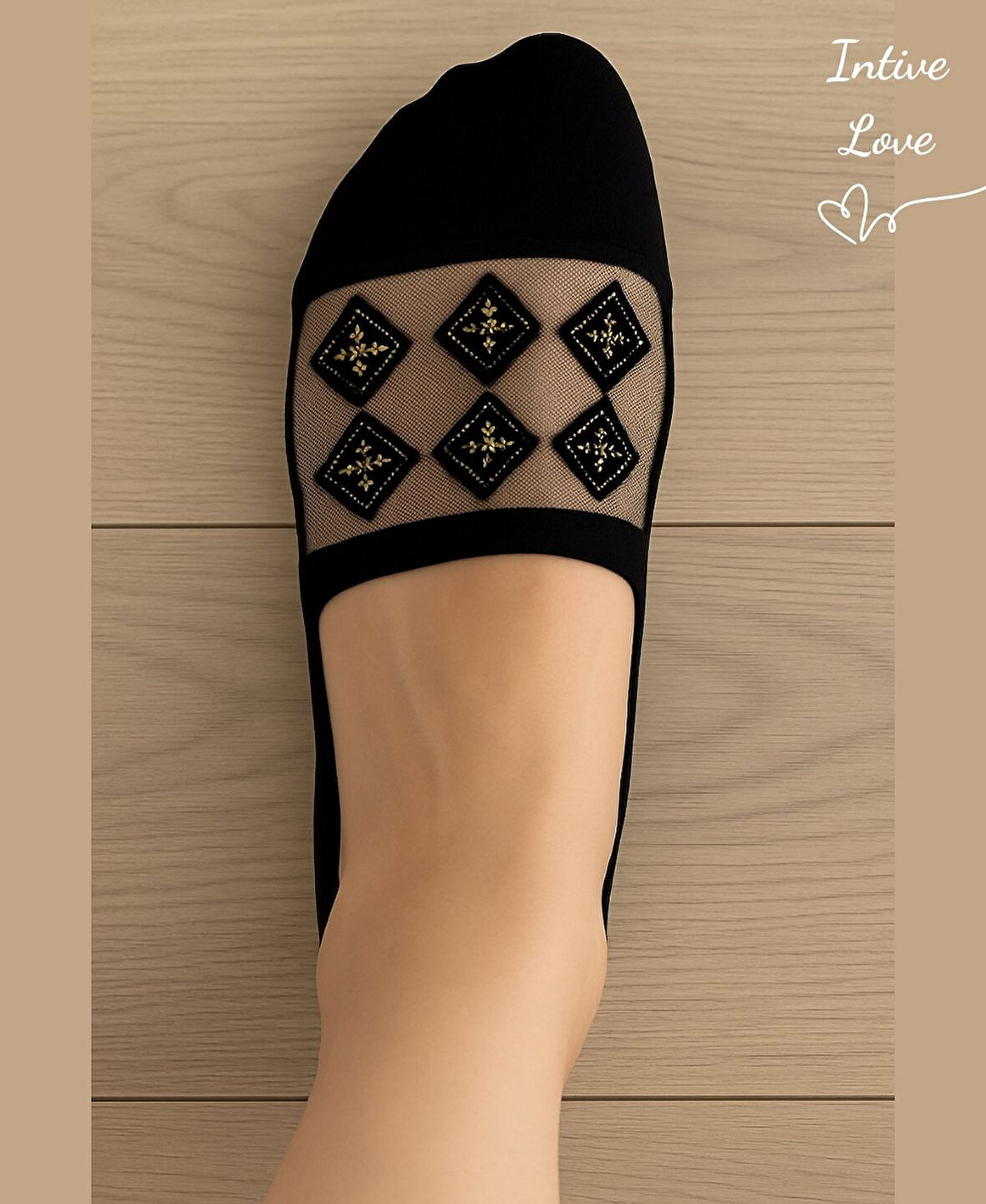 Zeyna Önü Transparan Gold/Gümüş İşlemeli Burnu Kapalı Feminen Şık Babet Çorabı