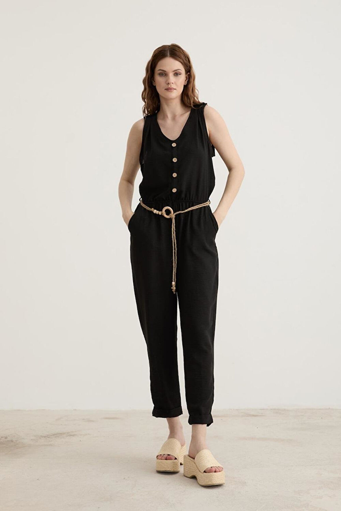 Vos Versa Kadın Kemer Detaylı Uzun Keten Siyah Tulum VVK2772