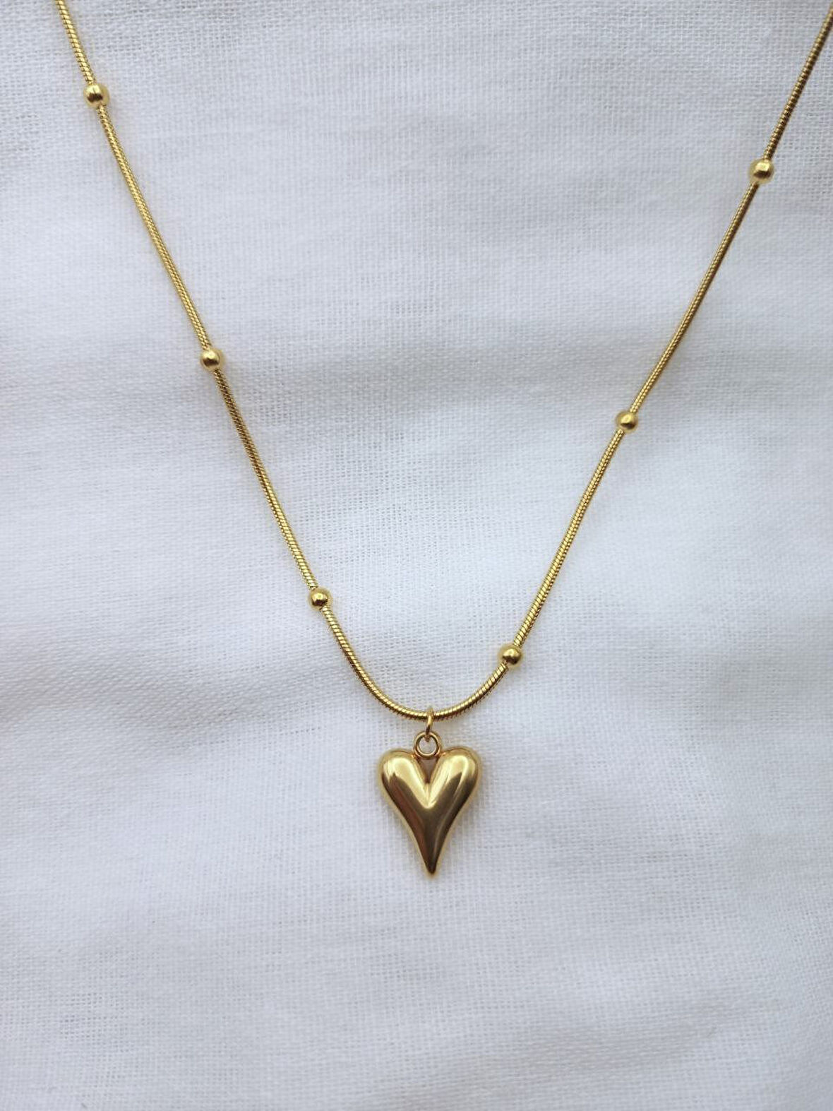 Çelik Kalp Tasarım Gold Top Zincir Kolye