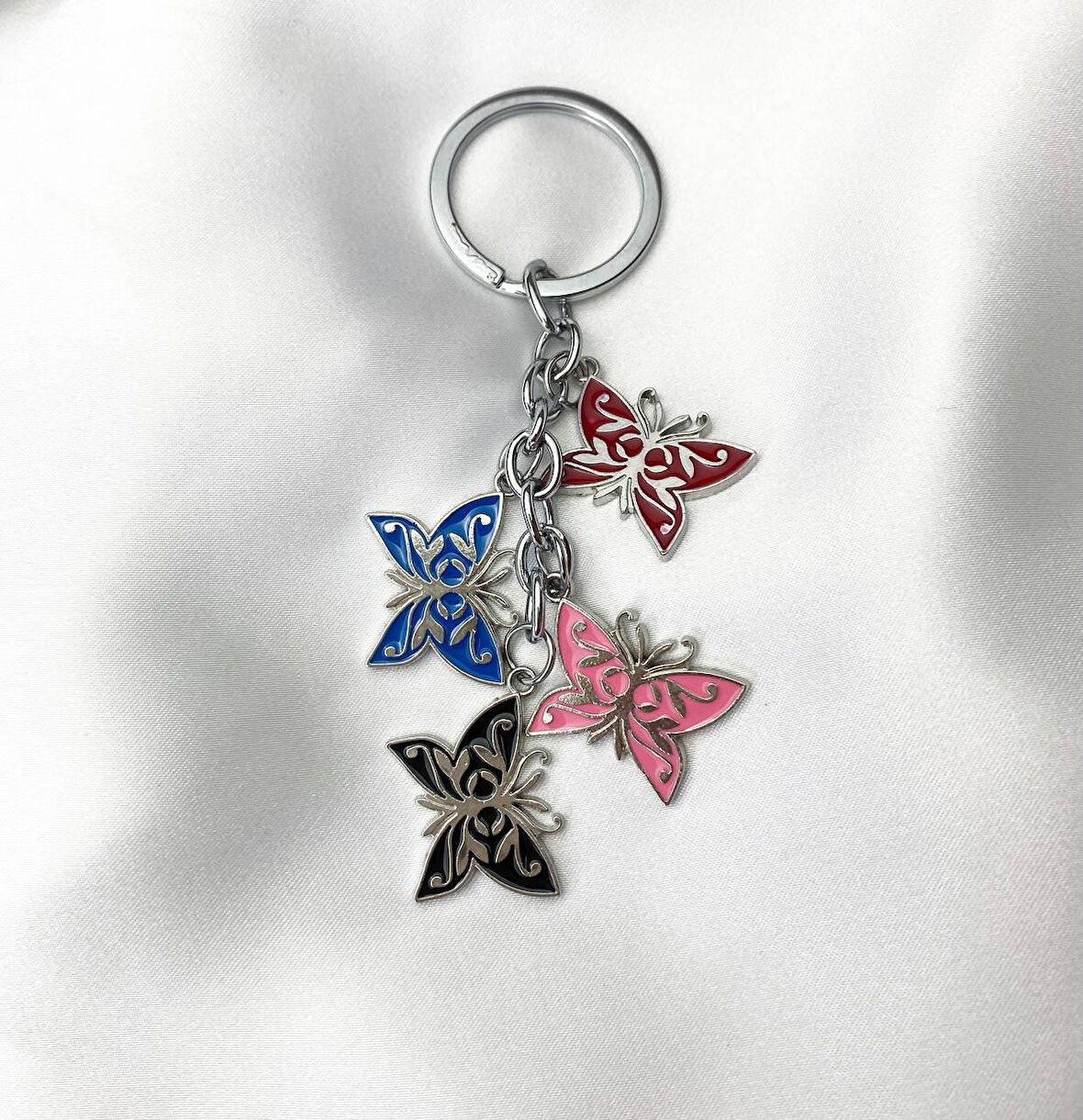 Çoklu Renkli Kelebek Sallantılı Anahtarlık