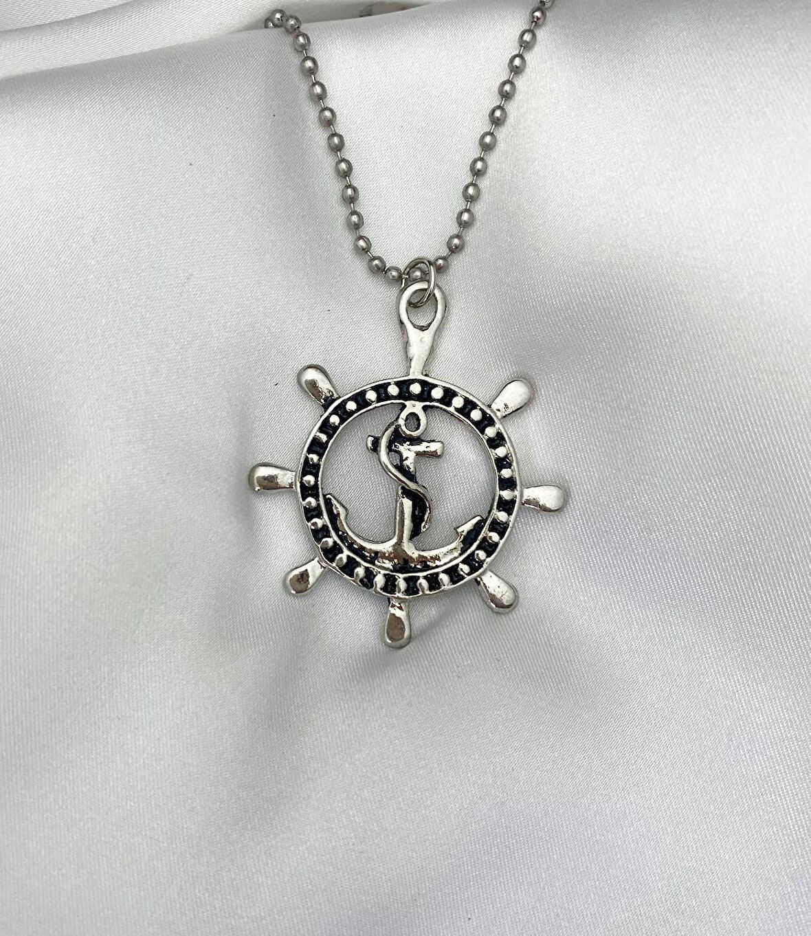 Denizci Balıkçı Çapa Dümen Figürlü Gümüş Kolye