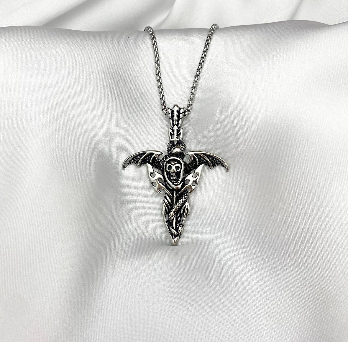 Ölüm Meleği Gotik Kolye
