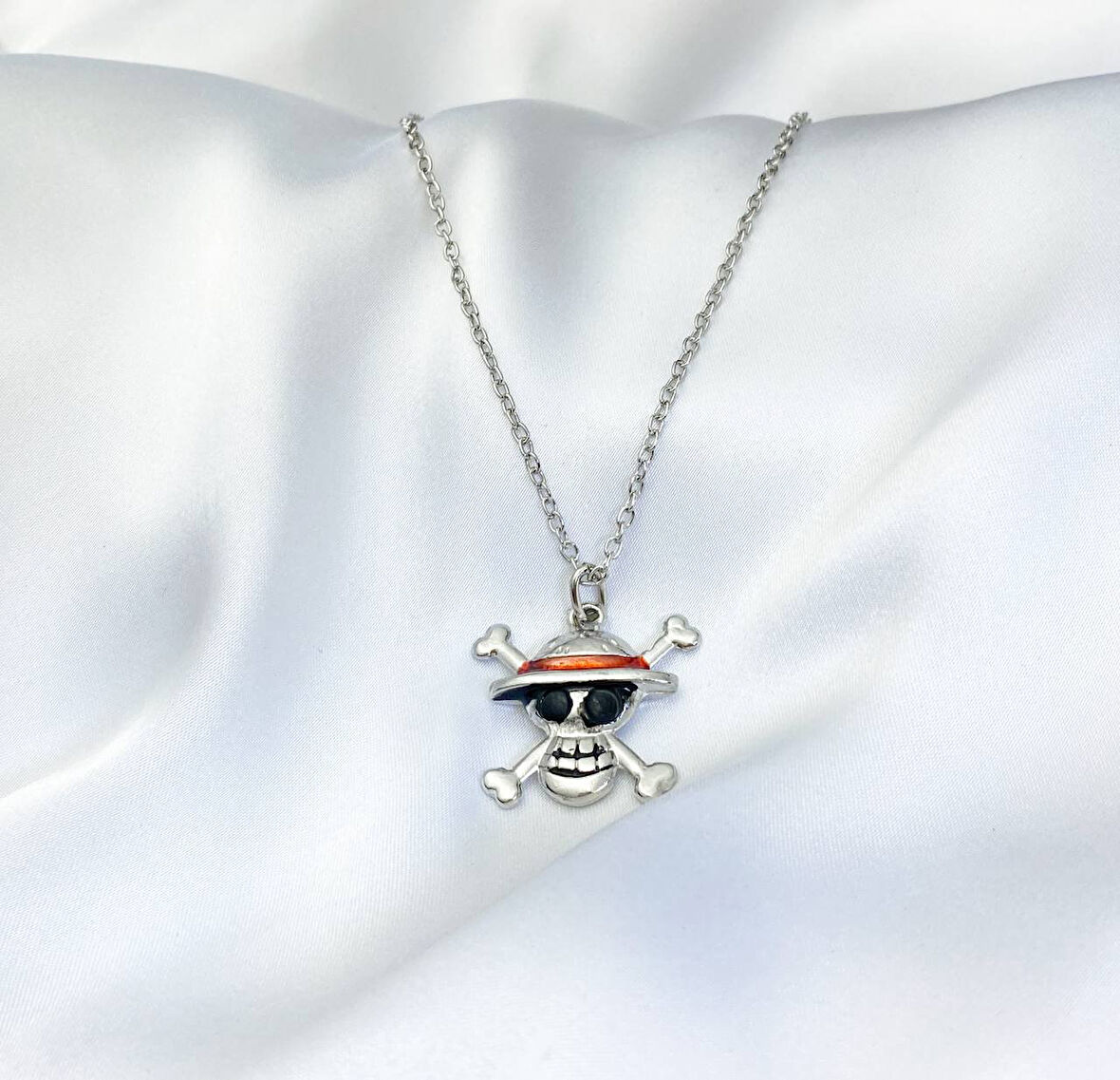 One Piece Kurukafa Korsan Kolye