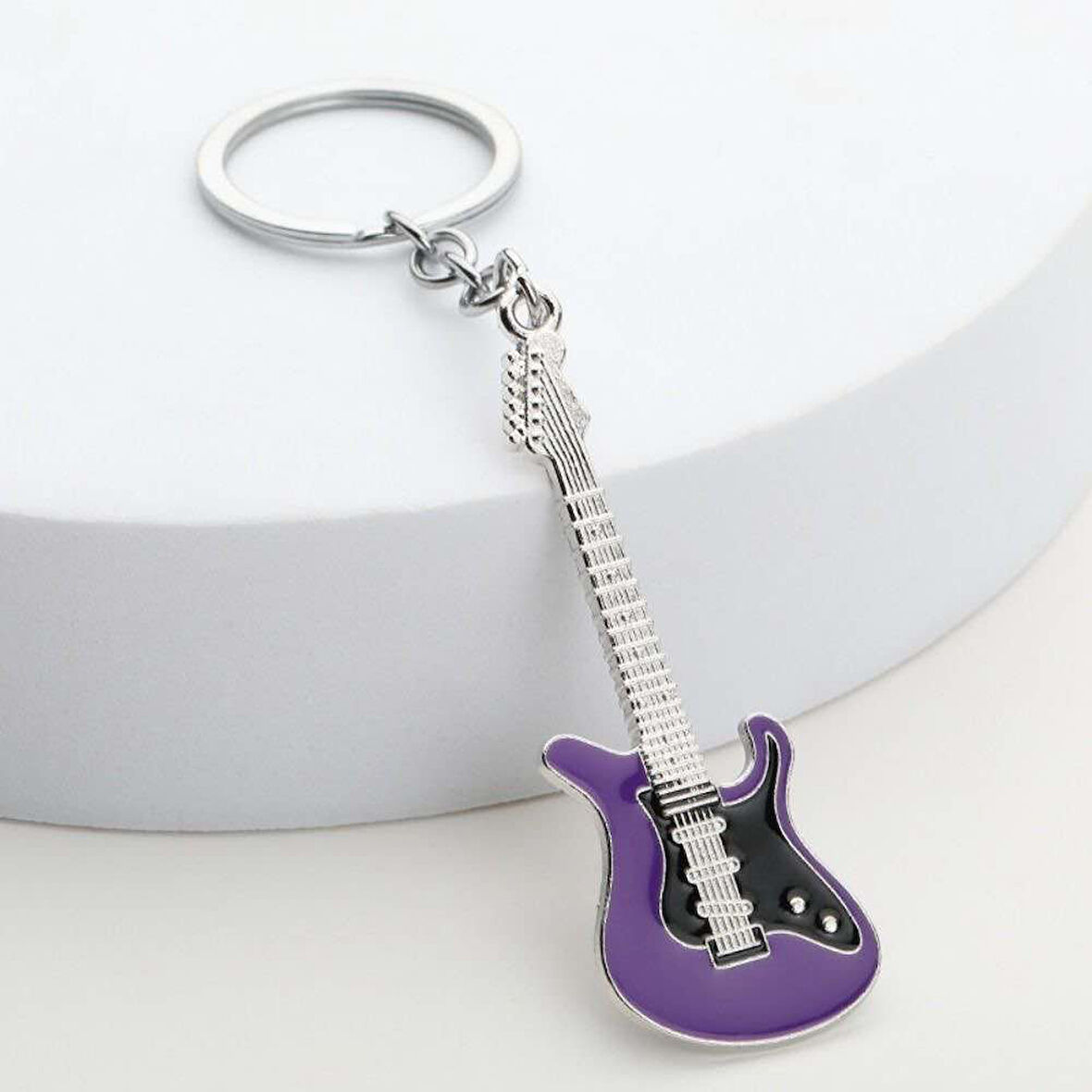 Gitar Mor Gitarist Hediye Anahtarlık veya Çanta Süsü