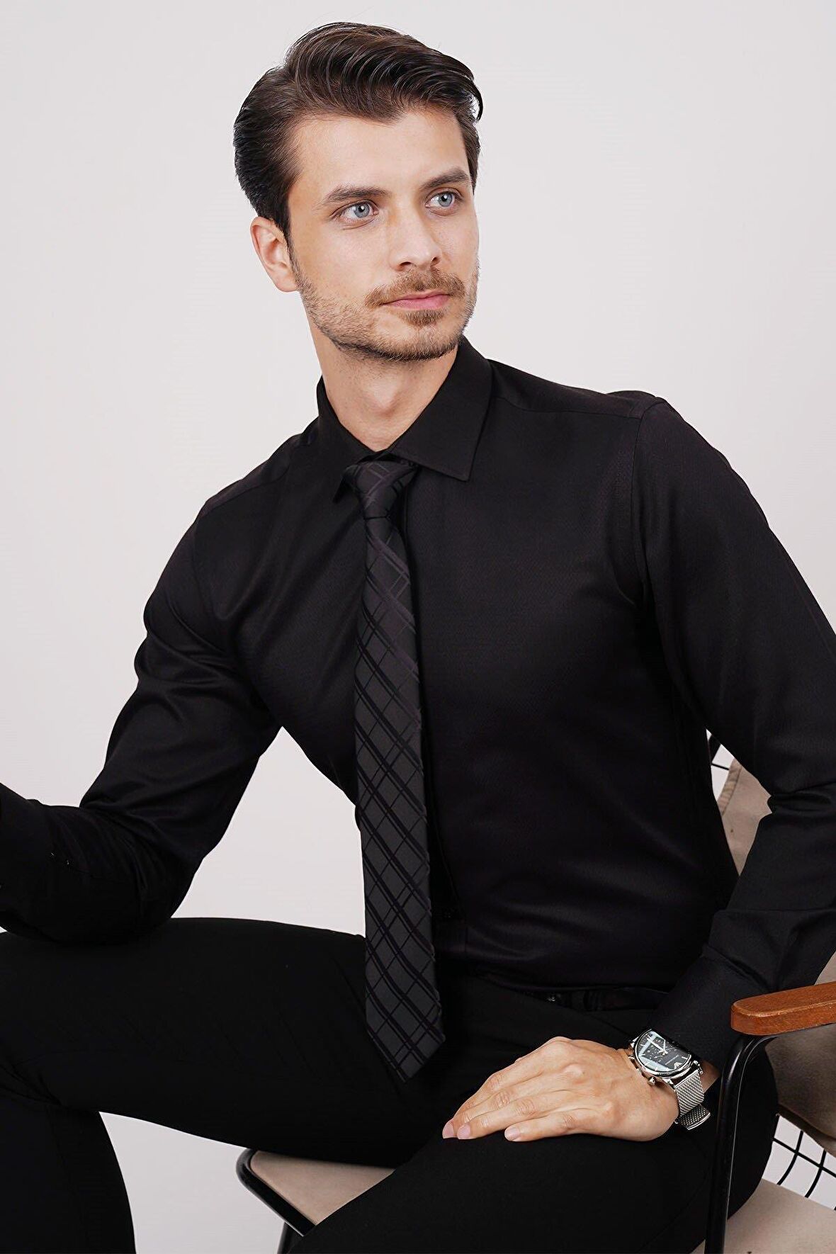 Gömlek Kravat Seti ( sunda Siyah Baklava Desenli Kravat & Siyah Armür Slimfit Gömlek)