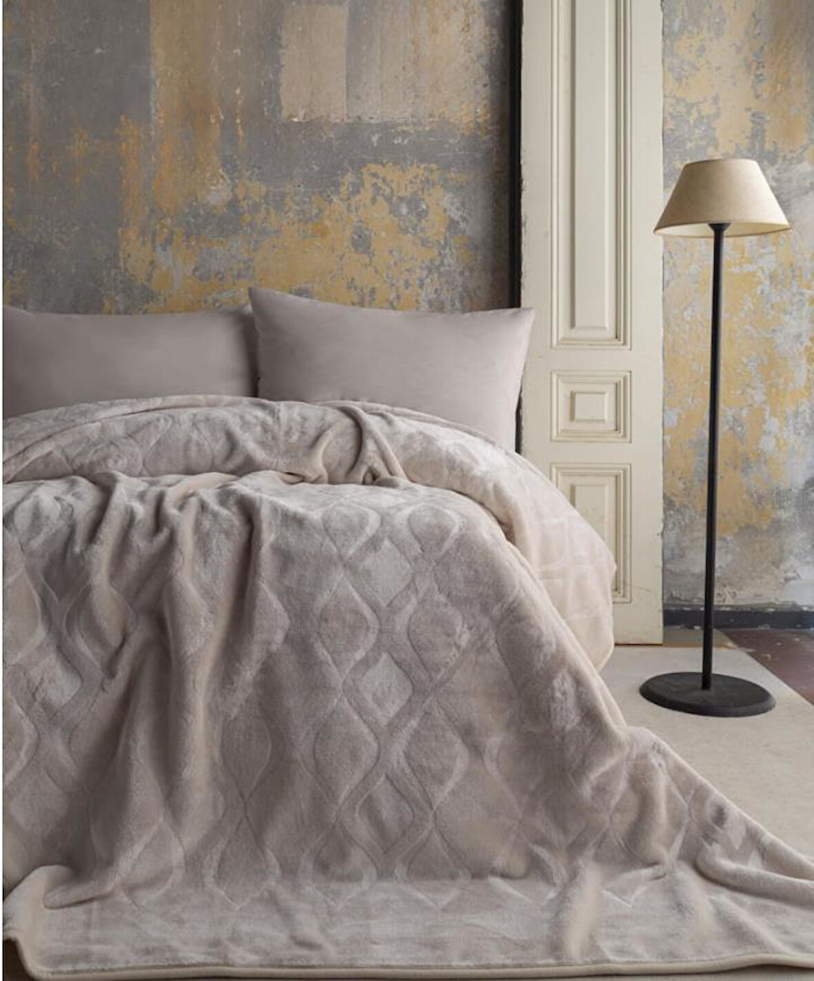 AP Embos Çift Kişilik Ekru Mercy Battaniye