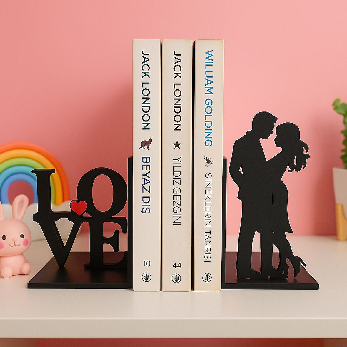 Dekoratif Kitap Tutucu Seti – Aşk ve Love Tasarımlı, Şık ve Dayanıklı Kitaplık Düzenleyici