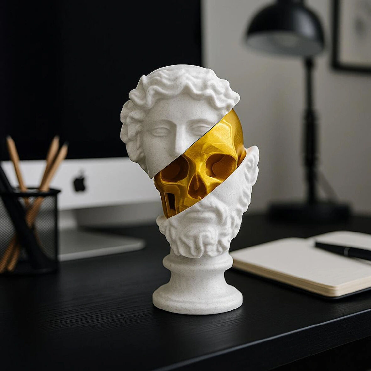 Altın Kafatası Detaylı Dekoratif Büst Heykel Modern Masaüstü ve Salon Aksesuarı