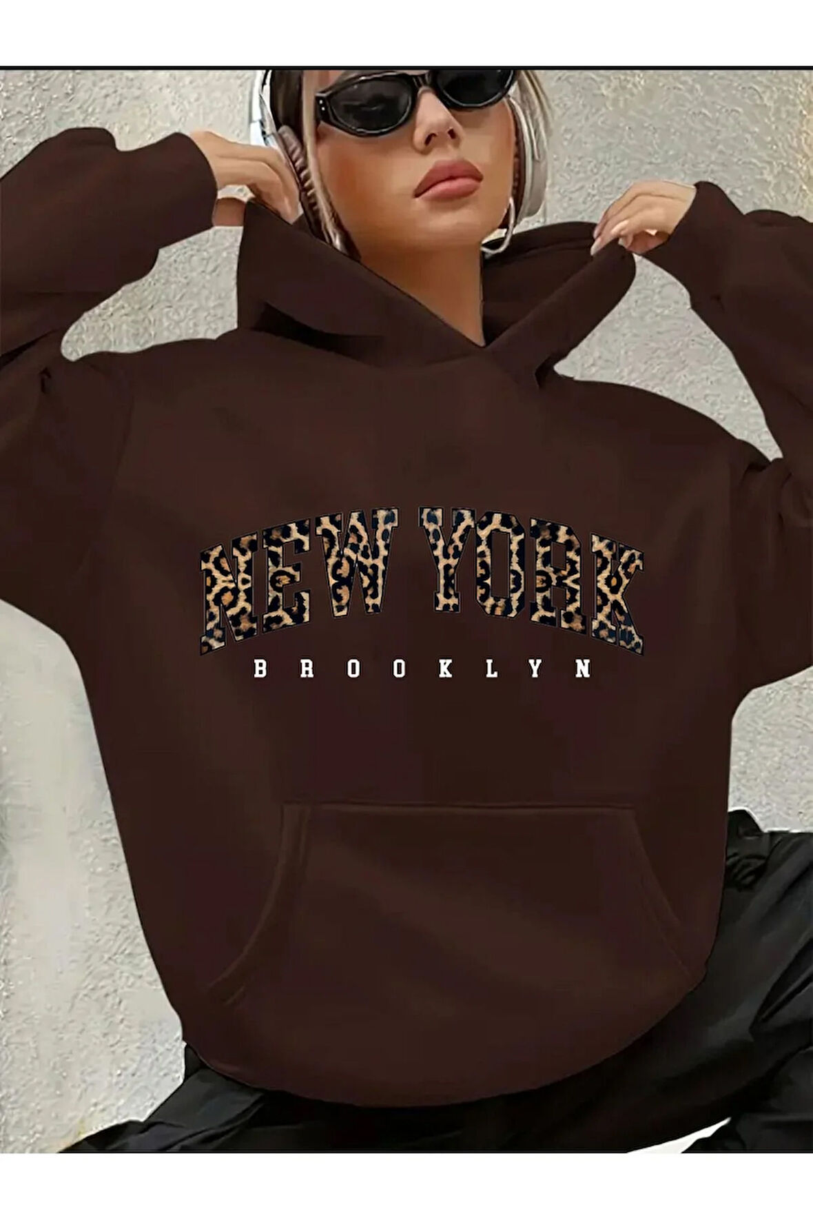 New York Yazı Detay Baskılı İçi Polarlı Kapüşonlu Sweatshirt