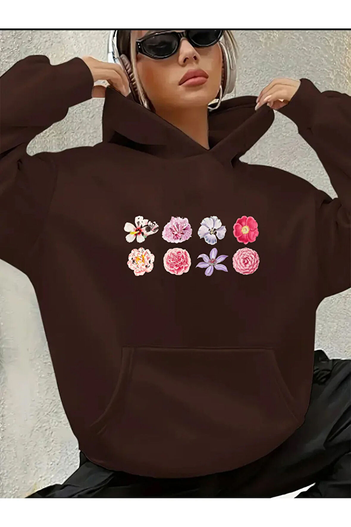 Çiçekler Baskılı İçi Polarlı Kapüşonlu Sweatshirt