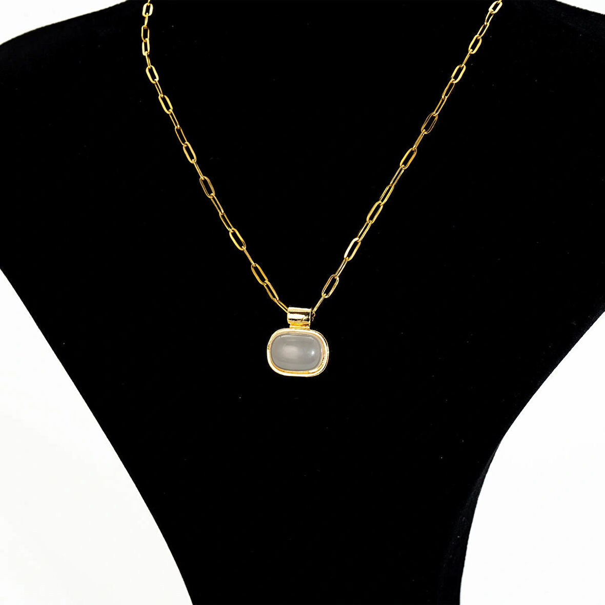 Biem Büyük Beyaz Taşlı Çelik Kolye