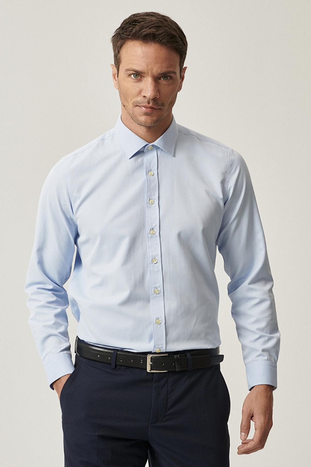 Erkek Mavi Tailored Slim Fit Dar Kesim Klasik Gömlek Yaka Armürlü Gömlek
