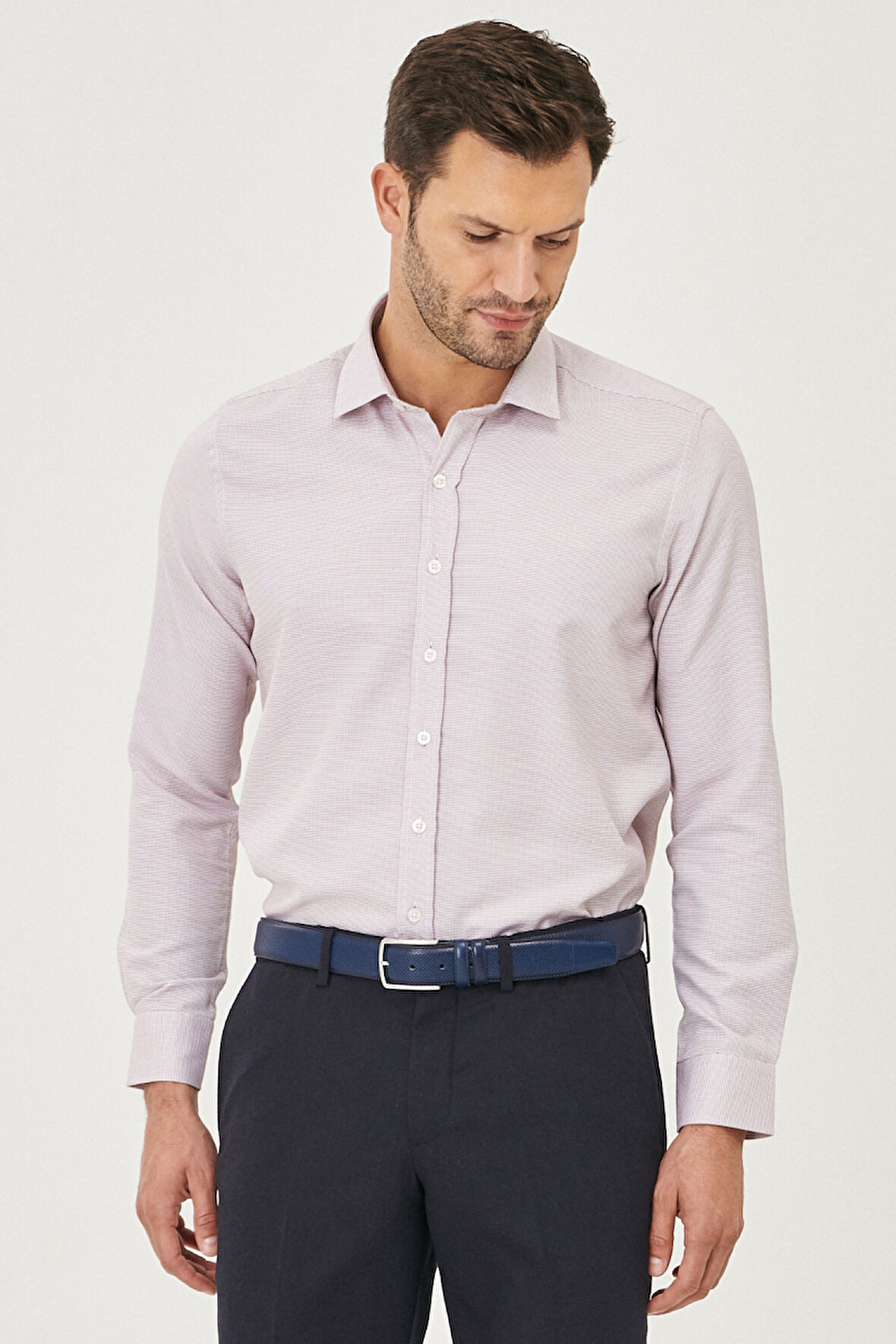Slim Fit Dar Kesim Klasik Yaka Armürlü Gömlek