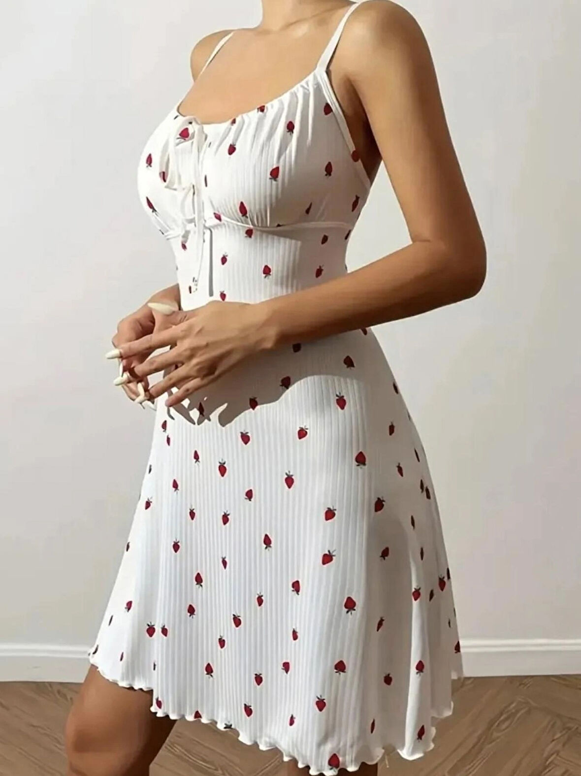 Kadın Çilek Desenli Pijama Elbise Gecelik+Tanga Hediyeli