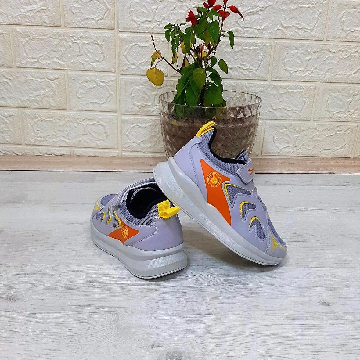 Tiwitto 86924 Gri Sarı Cırtlı Lastikli Erkek Çocuk Spor Ayakkabı