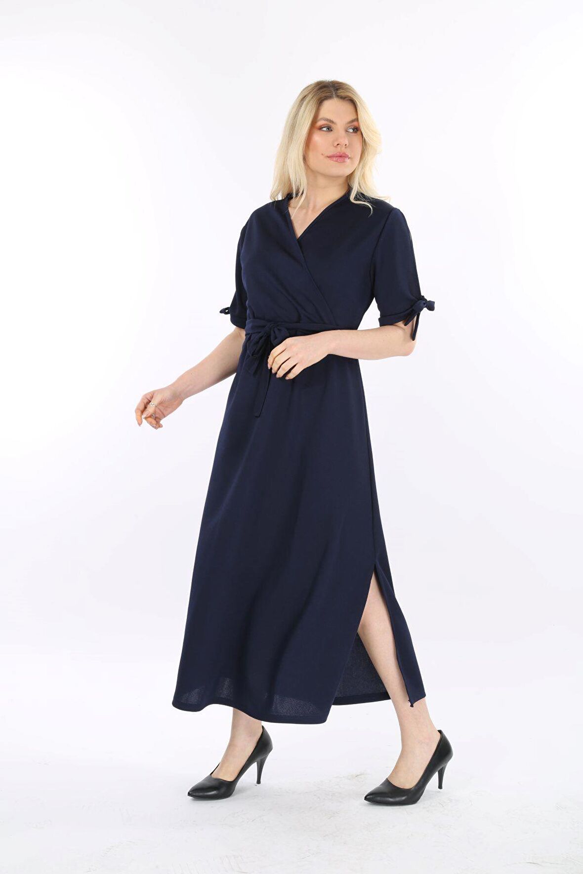 Büyük Beden Uzun Yırtmaçlı Kruvaze Yaka Elbise 28C-2133