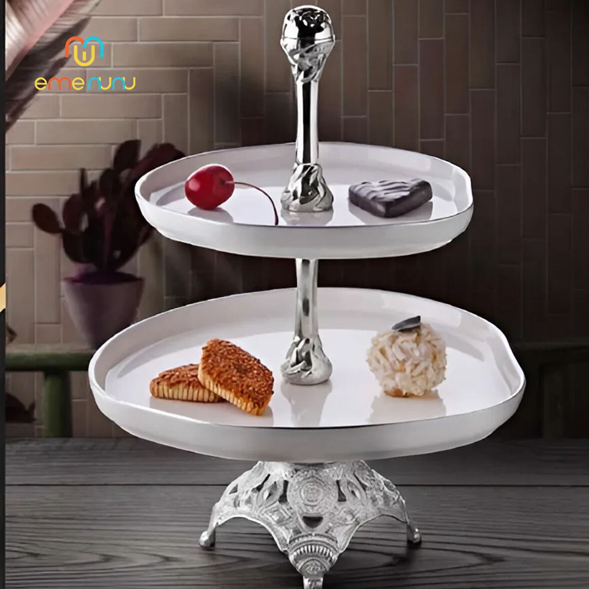 Oval Şeklinde İki Katlı Porselen Kurabiyelik - Metal Şık Kaideli - Altın ve Gümüş Renk Seçeneği Var