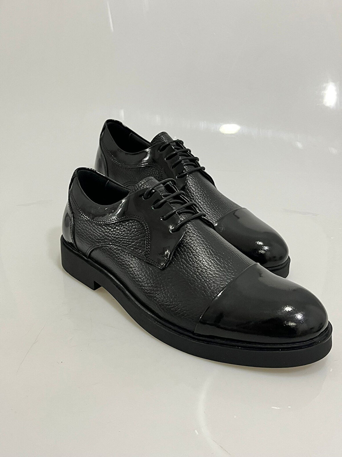 2501 Siyah İthal Termo Taban Rugan Detaylı Erkek Klasik Ayakkabı