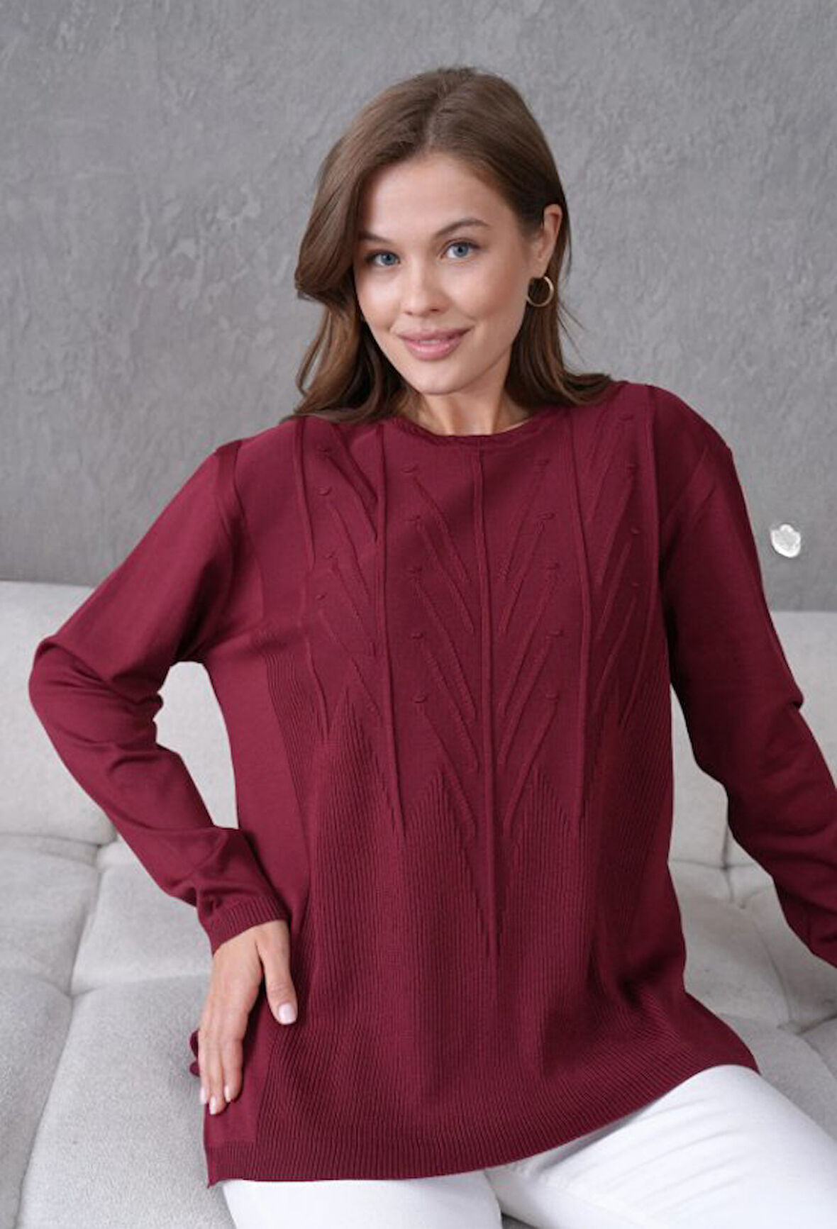 Kadın Minimal Çizgi Kabartmalı Triko Kazak