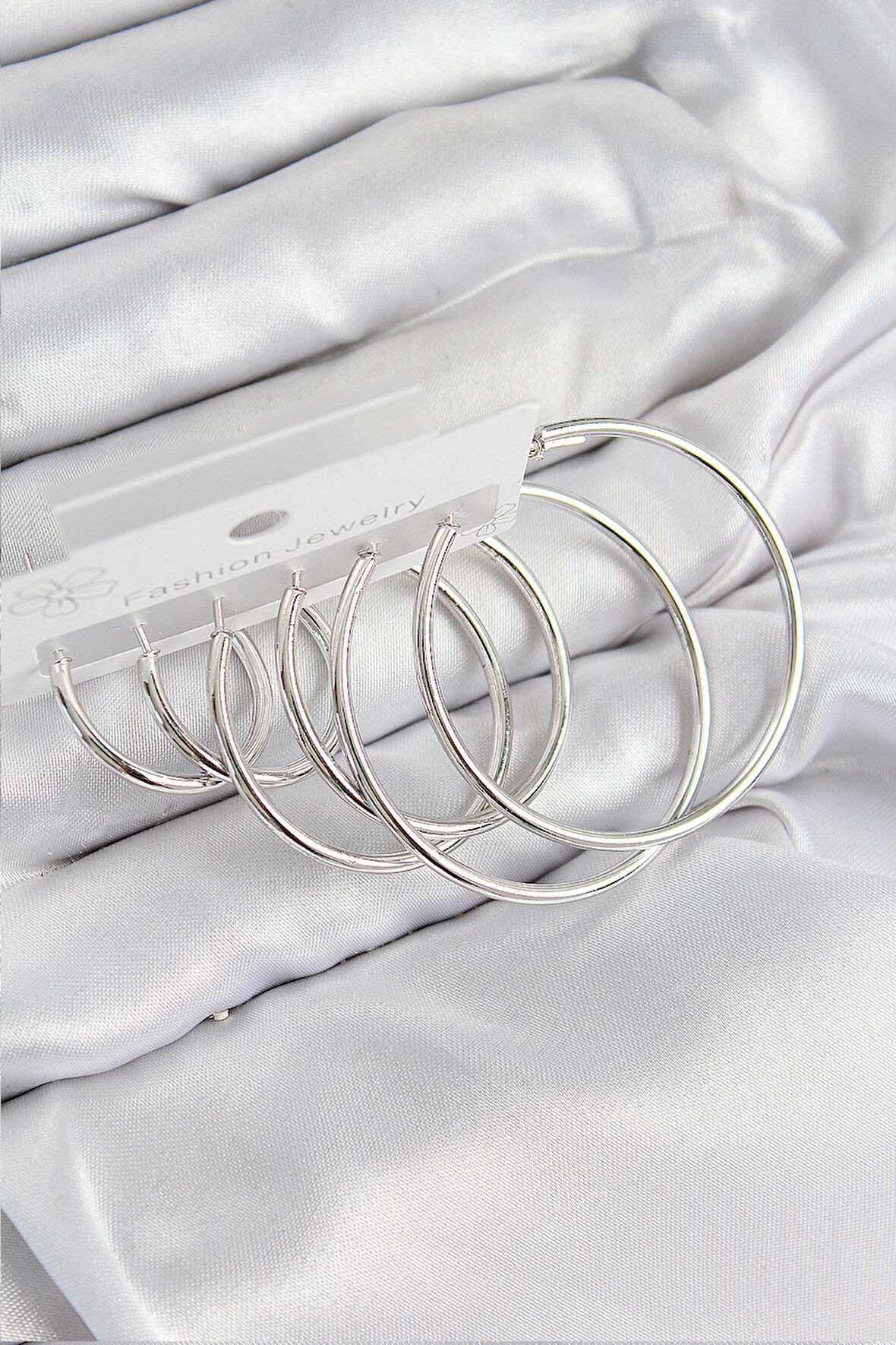 Pirinç Halka Model Gümüş Renk Kadın Set Küpe - TJ-BKP11040