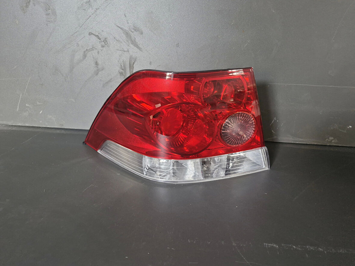 OPEL ASTRA H SEDAN SOL ARKA STOP LAMBASI SIFIR 2007-2012